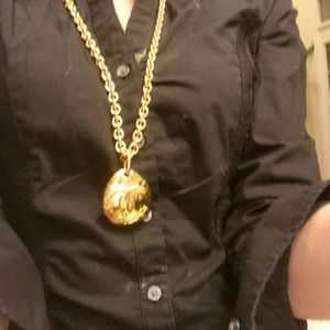 Authentic CHANEL Oversized Drop Gold Becklace